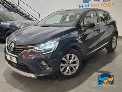 Usata Renault Captur Intens 92 CV (67 kW) 2021 Grigio SUV