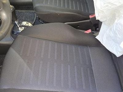 Usata Fiat Punto 80 CV (58 kW) 2001 Bianco Utilitaria