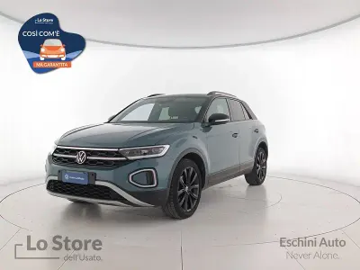 Usata VW T-Roc Style 110 CV (80 kW) 2023 Blu SUV