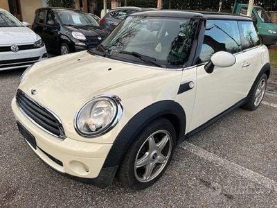 Usata Mini ONE 95 CV (69 kW) 2010 Beige Utilitaria