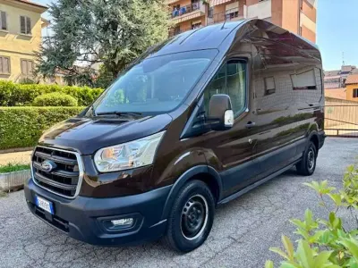 Usata Ford Transit 131 CV (96 kW) 2022 Marrone Furgone