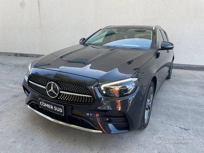 Usata Mercedes 300 Premium 265 CV (194 kW) 2022 Nero Station wagon