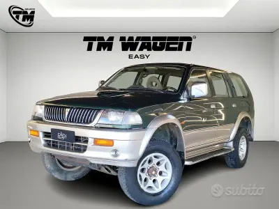 Usata Mitsubishi Pajero Sport 100 CV (73 kW) 1999 Verde SUV