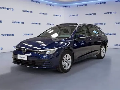 Usata VW Golf VIII Life 110 CV (80 kW) 2023 Blu Station wagon