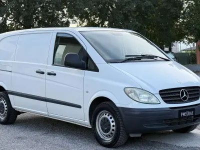 Usata Mercedes Vito 150 CV (110 kW) 2010 Bianco Furgone