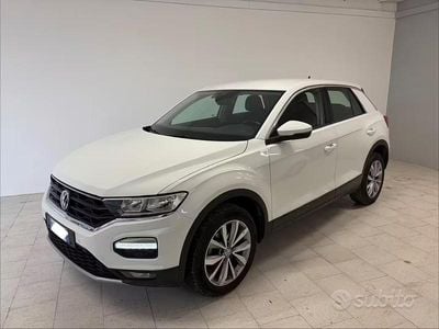 Begagnad VW T-Roc Style 116 HK (85 kW) 2020 Vit SUV