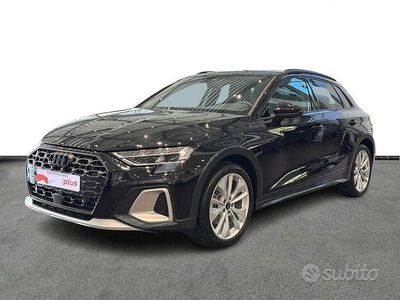 Nuova Audi A3 Advanced 2025 Nero Berlina