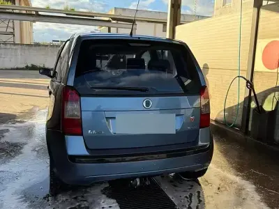 Usata Fiat Idea 69 CV (50 kW) 2004 Bluazzurro Monovolume