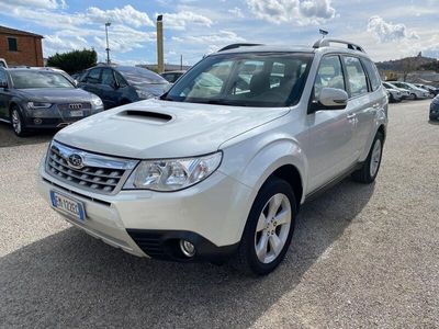 usata Subaru Forester 2.0D XS Trend KM CERTIFICATI