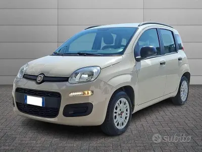 Usata Fiat Panda Easy 69 CV (50 kW) 2016 Marrone Utilitaria
