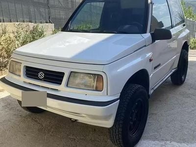 Usata Suzuki Vitara 1995 Bianco Berlina