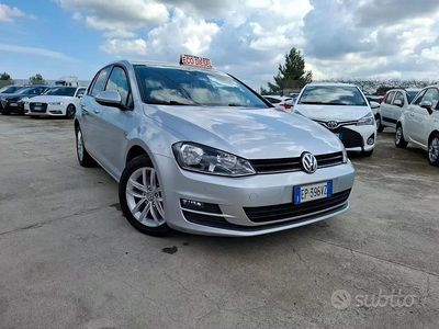 Usata VW Golf VII Highline 105 CV (77 kW) 2013 Gray Berlina