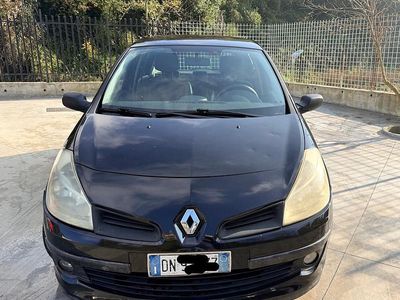 Usata Renault Clio II 2008 Nero Berlina