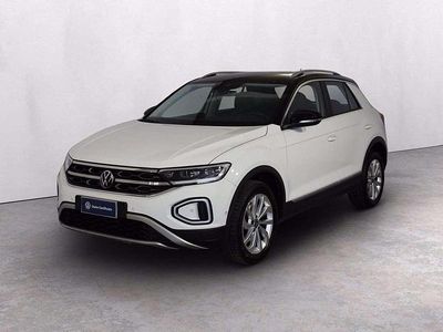 Usata VW T-Roc Style 150 CV (110 kW) 2023 0q pure white SUV