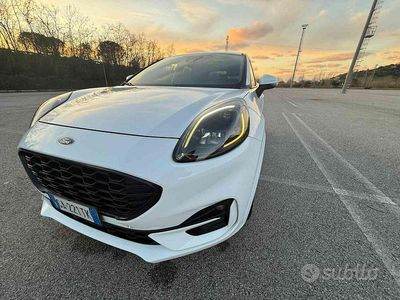 Usata Ford Puma ST-Line X 125 CV (91 kW) 2020 Bianco SUV