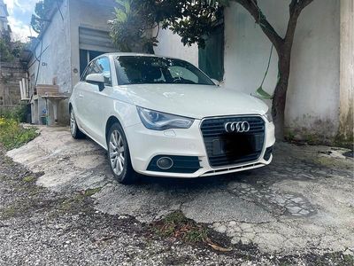 Usata Audi A1 105 CV (77 kW) 2010 Bianco Utilitaria