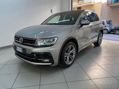 Usata VW Tiguan R-line 150 CV (110 kW) 2019 Grigio SUV