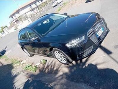 Usata Audi A4 143 CV (105 kW) 2012 Nero Station wagon