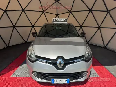 Usata Renault Clio 90 CV (66 kW) 2016 Grigio Station wagon