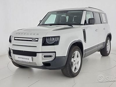 Usata Land Rover Defender SE 249 CV (183 kW) 2022 Bianco SUV