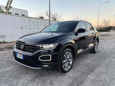 Usata VW T-Roc Advance 150 CV (110 kW) 2020 Nero SUV