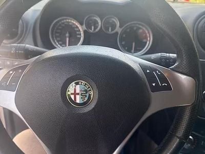 Gebraucht Alfa Romeo MiTo 78 PS (57 kW) 2016 Weiß Kleinwagen