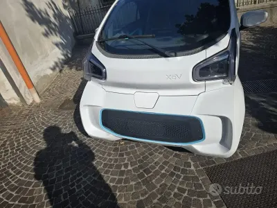 Usata XEV Yoyo 7 kW (10 CV) 2022 Bianco Utilitaria