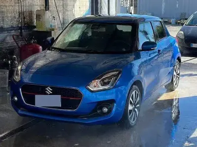 Usata Suzuki Swift 111 CV (81 kW) 2017 Bluazzurro Utilitaria