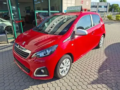 Usata Peugeot 108 Access 69 CV (50 kW) 2016 Rosso Utilitaria
