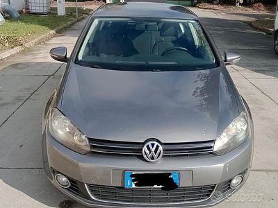 Usata VW Golf Highline 102 CV (75 kW) 2010 Grigio Berlina