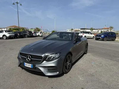Usata Mercedes E220 AMG line 194 CV (142 kW) 2018 Cabrio