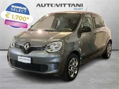 Usata Renault Twingo Equilibre 60 kW (82 CV) 2022 Grigio scuro Utilitaria