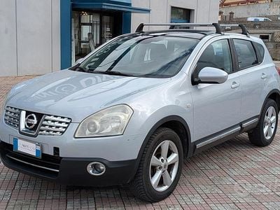 Usata Nissan Qashqai Tekna 106 CV (77 kW) 2007 Grigio SUV