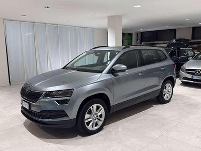 Usata Skoda Karoq Executive 116 CV (85 kW) 2020 Grigio SUV