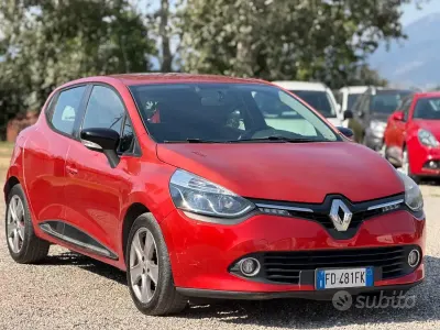 Usata Renault Clio IV 75 CV (55 kW) 2016 Rosso Berlina