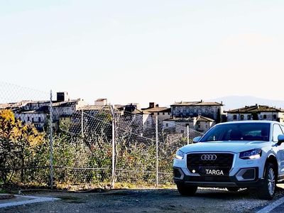 Usata Audi Q2 Business 116 CV (85 kW) 2017 Bianco SUV