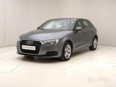 Usata Audi A3 Business 116 CV (85 kW) 2017 Grigio Berlina