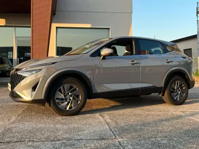 Usata Nissan Qashqai 140 CV (102 kW) 2025 Ceramic grey SUV