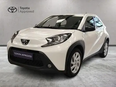 Usata Toyota Aygo X Active 72 CV (52 kW) 2023 Bianco SUV