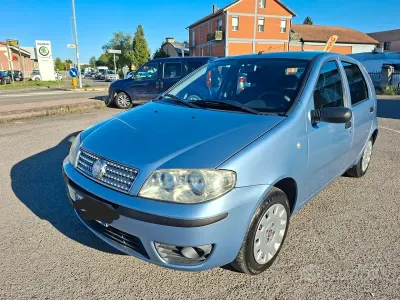 Usata Fiat Punto Classica 60 CV (44 kW) 2008 Blu Utilitaria