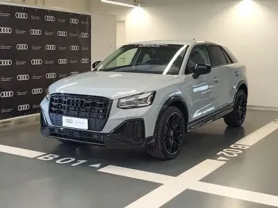 Usata Audi Q2 Ambiente 150 CV (110 kW) 2025 Grigio freccia perla SUV