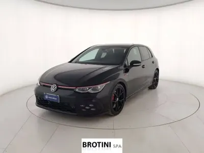 Usata VW Golf VIII GTI 245 CV (180 kW) 2023 Nero metallizzato Berlina