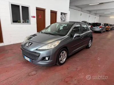 Usata Peugeot 207 Sport 75 CV (55 kW) 2009 Grigio Berlina