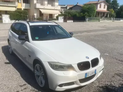 Usata BMW 320 M Sport 177 CV (130 kW) 2009 Bianco Station wagon
