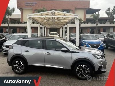 Usata Peugeot 2008 Allure 102 CV (75 kW) 2021 Grigio SUV