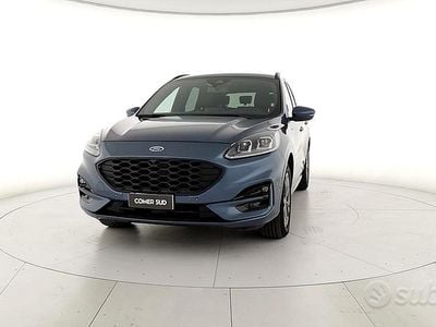 Usata Ford Kuga ST-Line X 120 CV (88 kW) 2023 Blu SUV