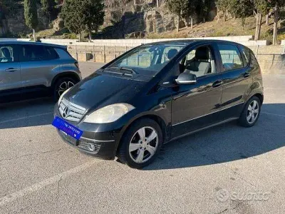 Occasion Mercedes A180 Avantgarde 109 ch (80 kW) 2008 Noir Berline