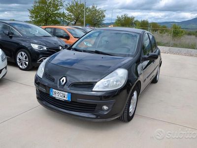 usata Renault Clio 1.5 dCi 105CV 5 porte Le Iene