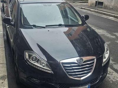 Usata Lancia Delta 189 CV (139 kW) 2009 Utilitaria
