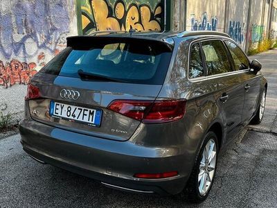 Usata Audi A3 140 CV (102 kW) 2015 Grigio Berlina